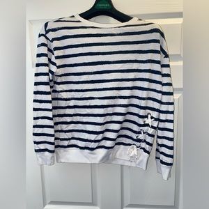 NWOT Eddie Bauer sweater/sweatshirt.